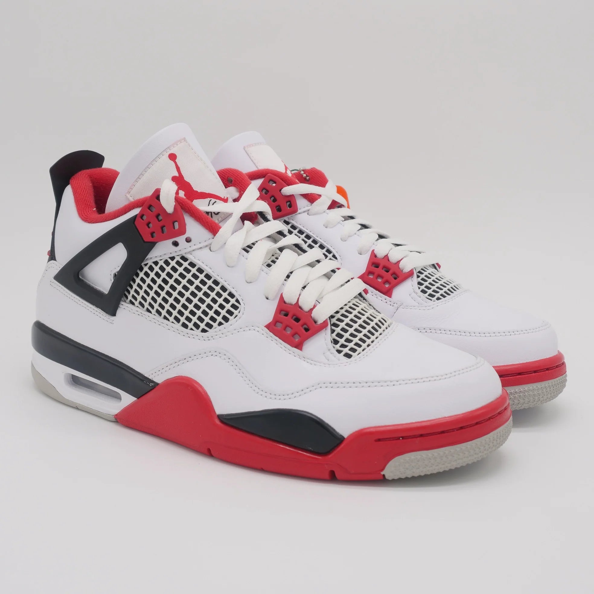 Nike Air Jordan 4 Retro Fire Red (2020)