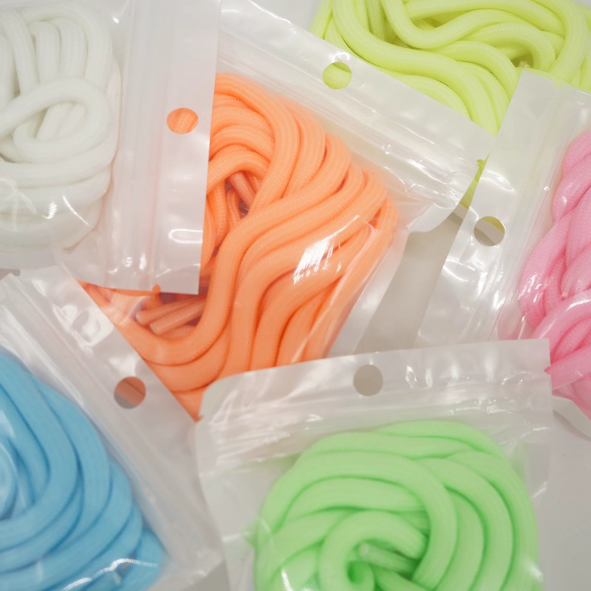 Glow in the dark - reflective rope laces