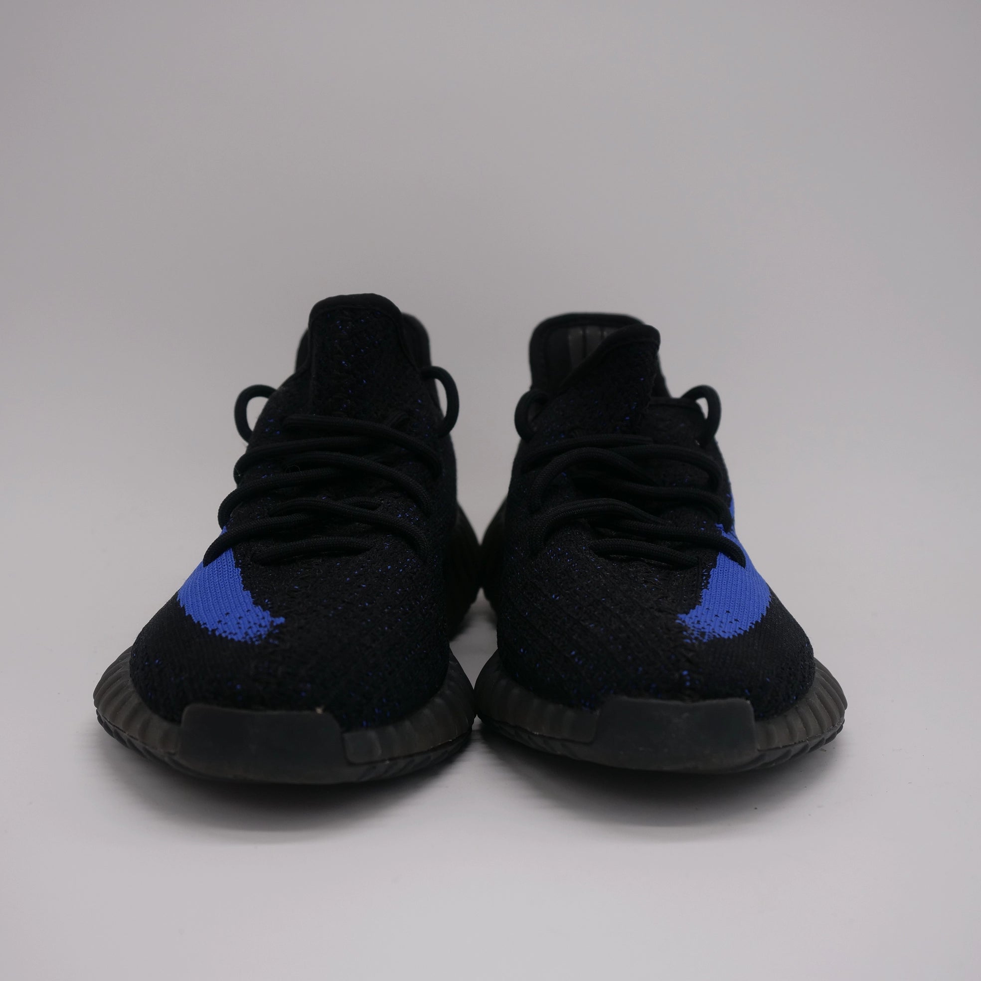 Yeezy Boost 350 V2 Dazzling Blue - EU 44
