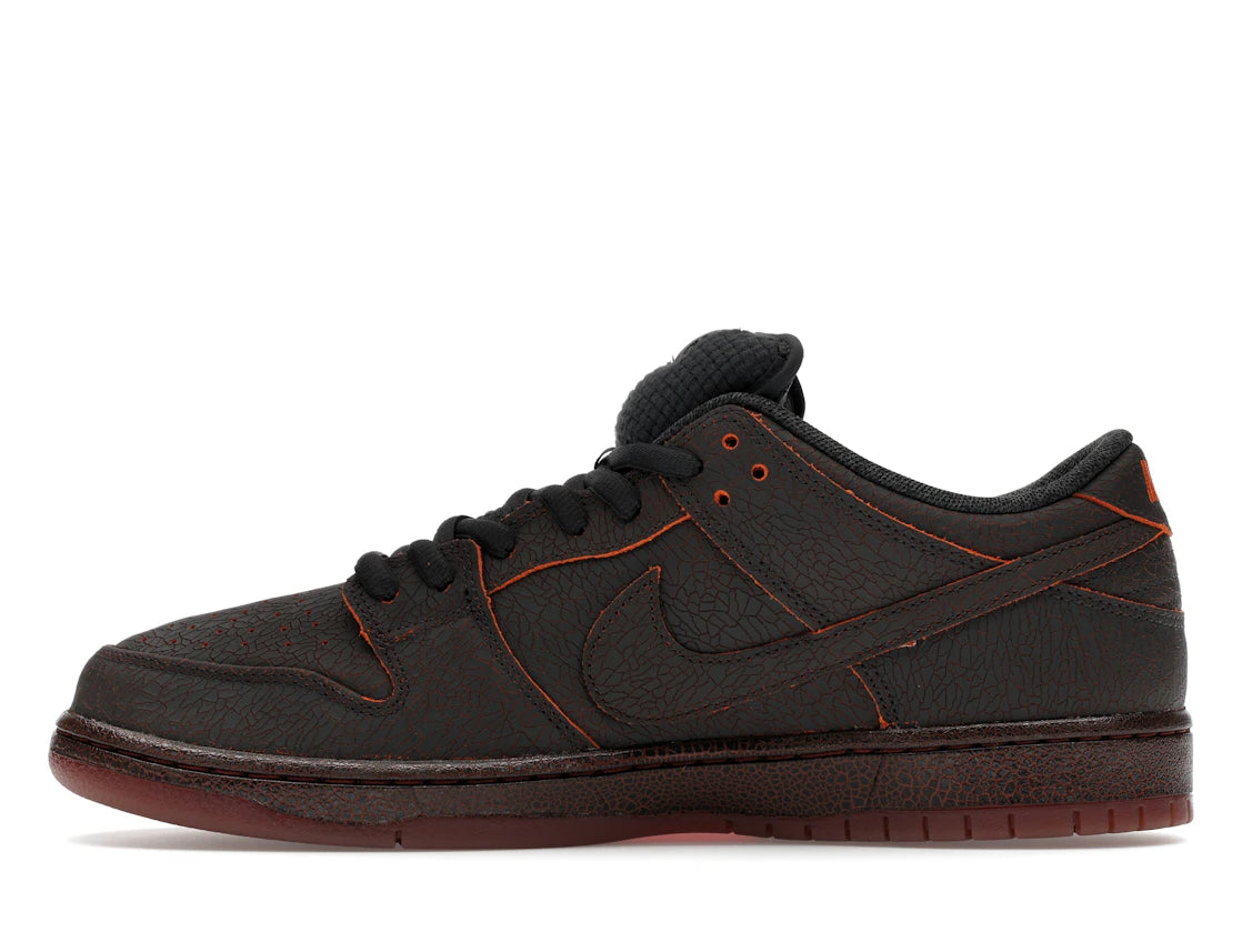 Nike Dunk SB Low Krampus - HV1668-001